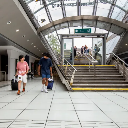 Returning home - Station